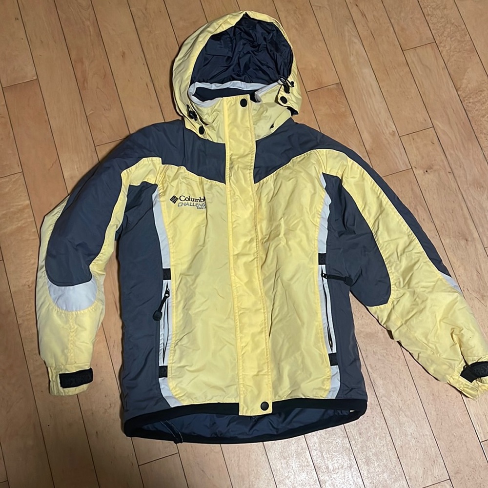 Columbia challenger winter jacket size medium